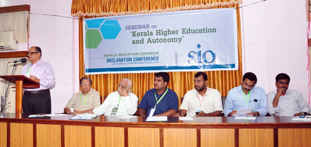 Seminar on Higher education and Autonomy by SIO Kerala