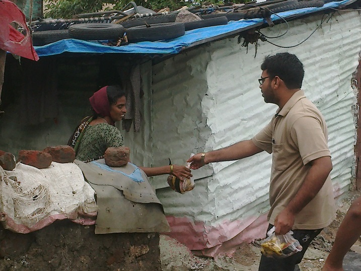 Nizamabad Chapter of SIO, lends helping hand to flood victims of Nizamabad Andhrapradesh